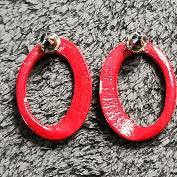 Vintage Red Hoop Earrings - Picture 2 of 7